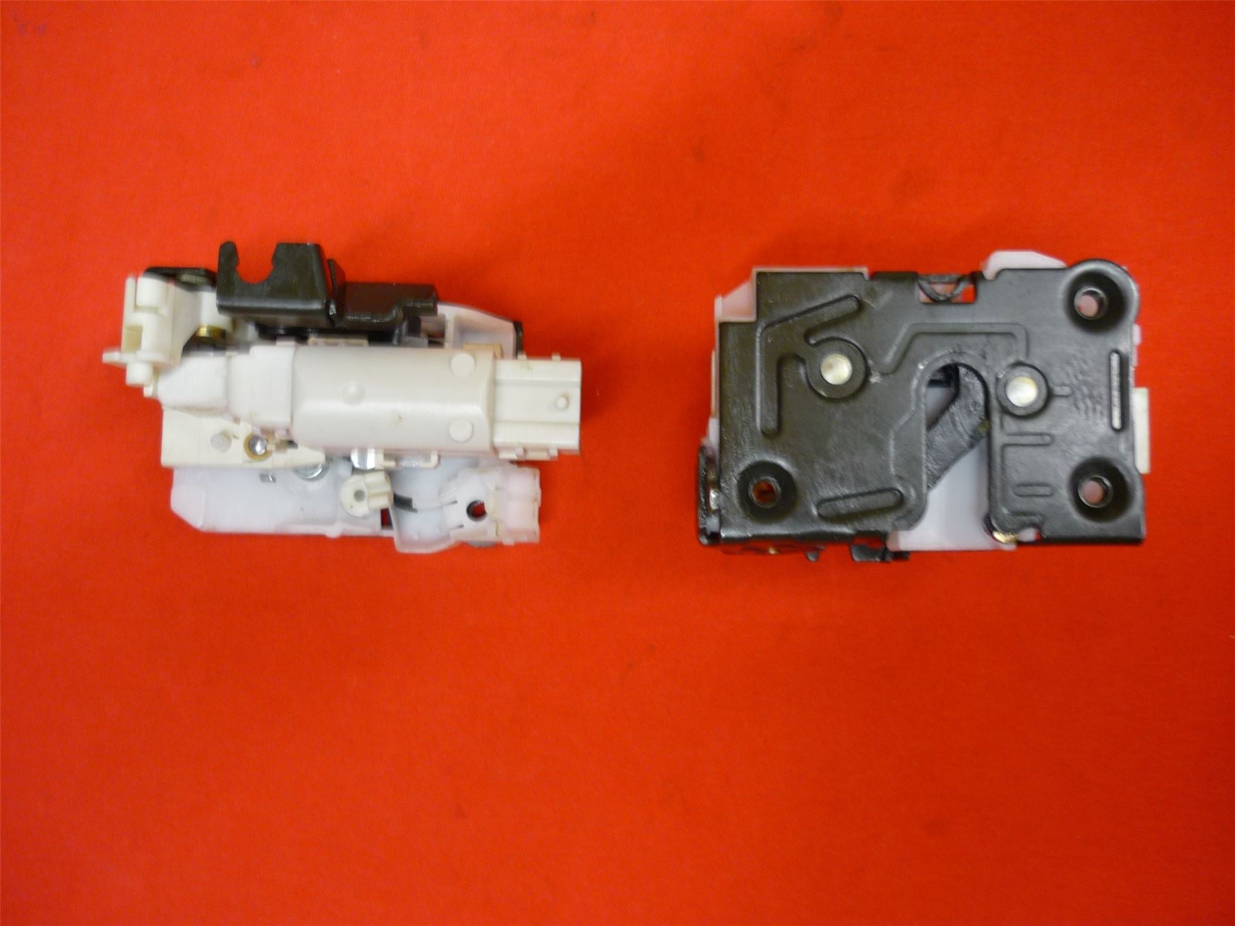 Renault Kangoo Kubistar sliding door lock - 111131