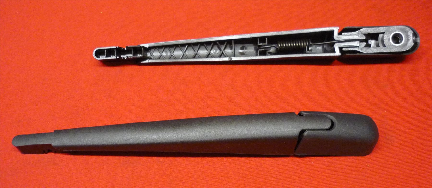 For Renault Clio MK2 Hatcback Grand Scenic MK3 Ear Wiper Arm