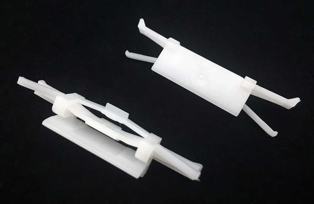 2X Roof panel trim clips For HYUNDAI Era