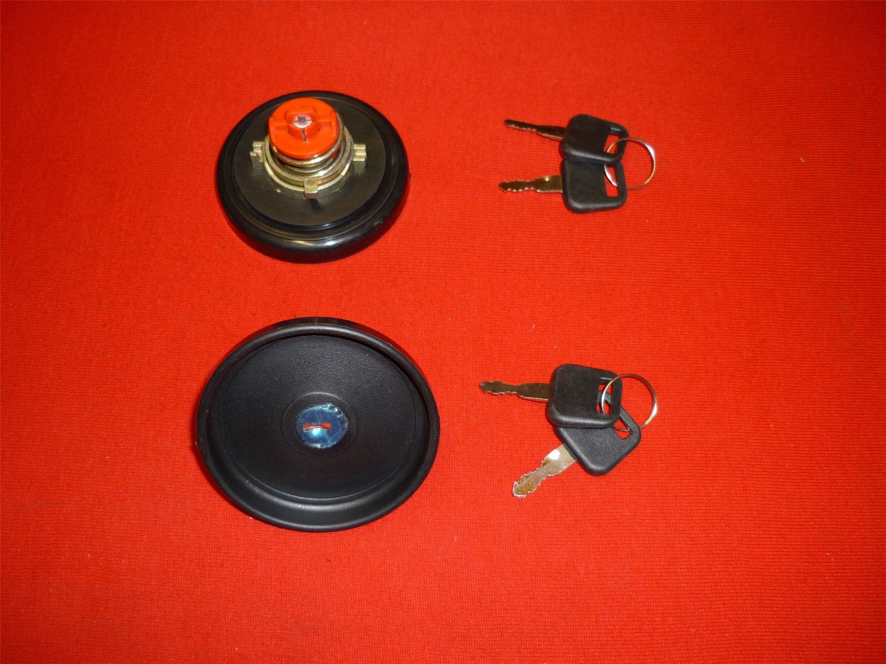FORD TRANSIT FUEL TANK SEALING CAP COVER LOCK WITH KEYS