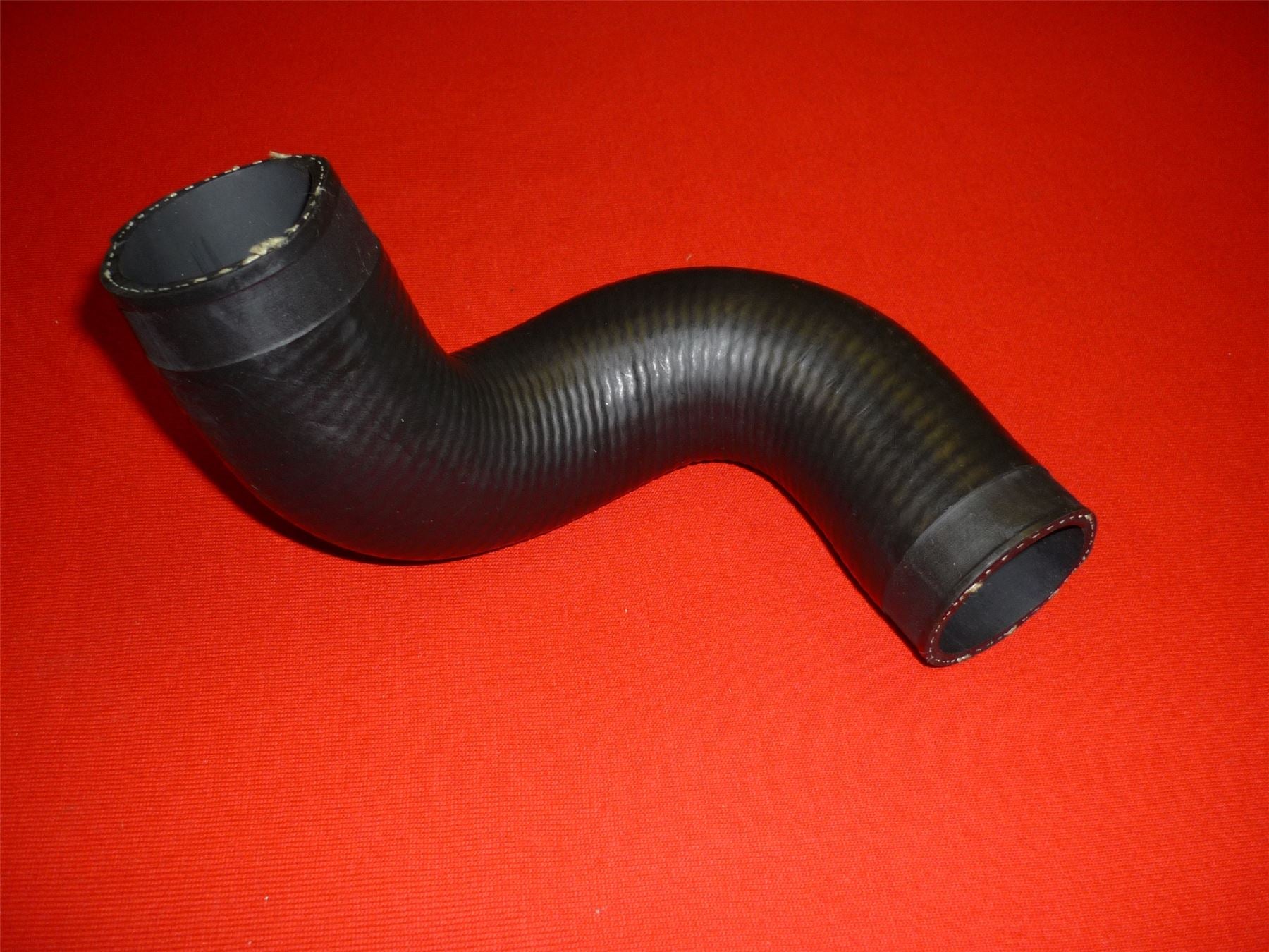 TURBO INTERCOOLER HOSE PIPE FOR  AUDI A4 2.0 SEAT EXEO  8E0145790G
