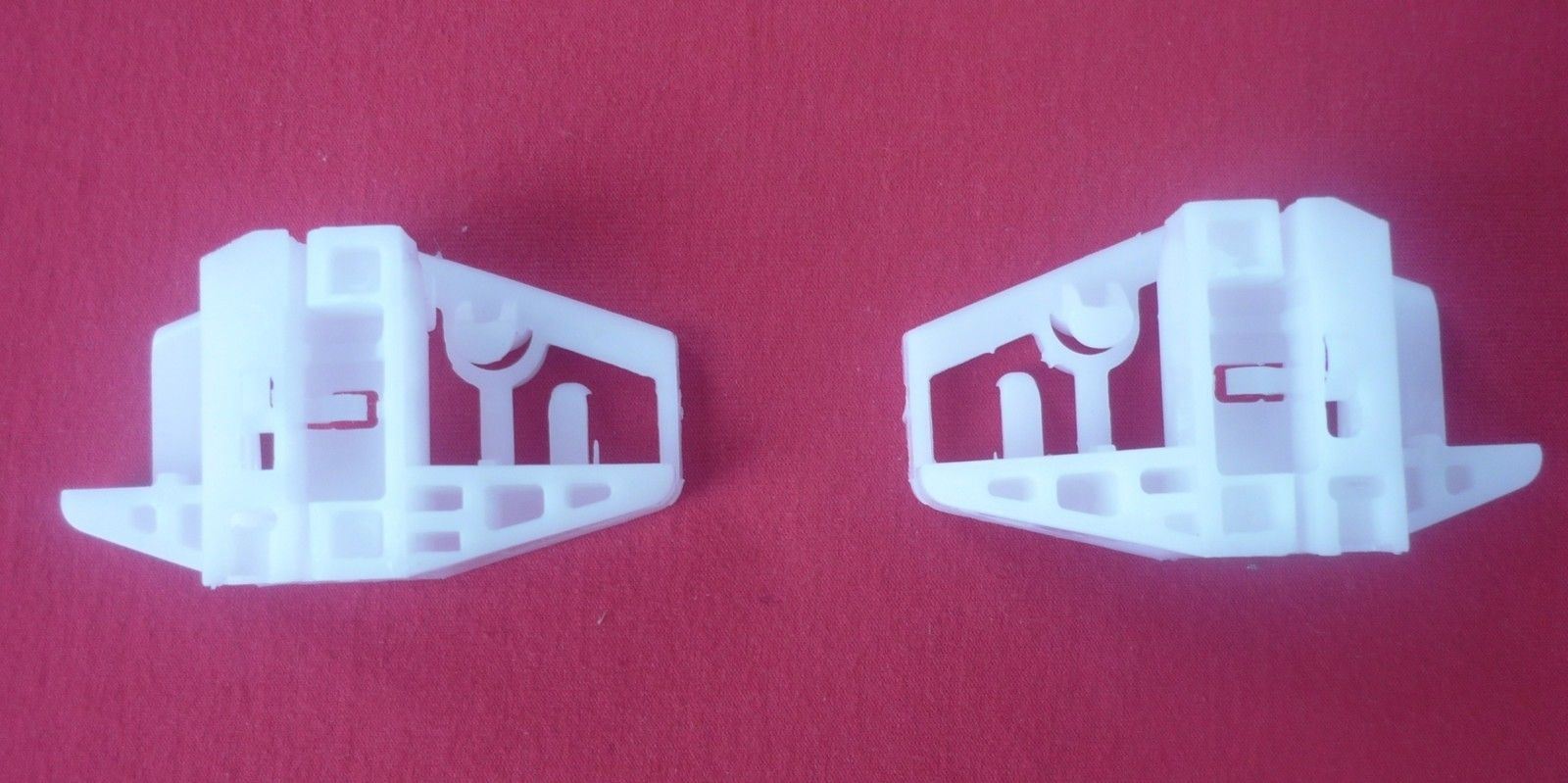Fits RENAULT Megane II Window Regulator Repair Kit Clips Front Left Side 8200325136